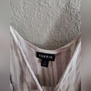 Torrid size 1 cold shoulder